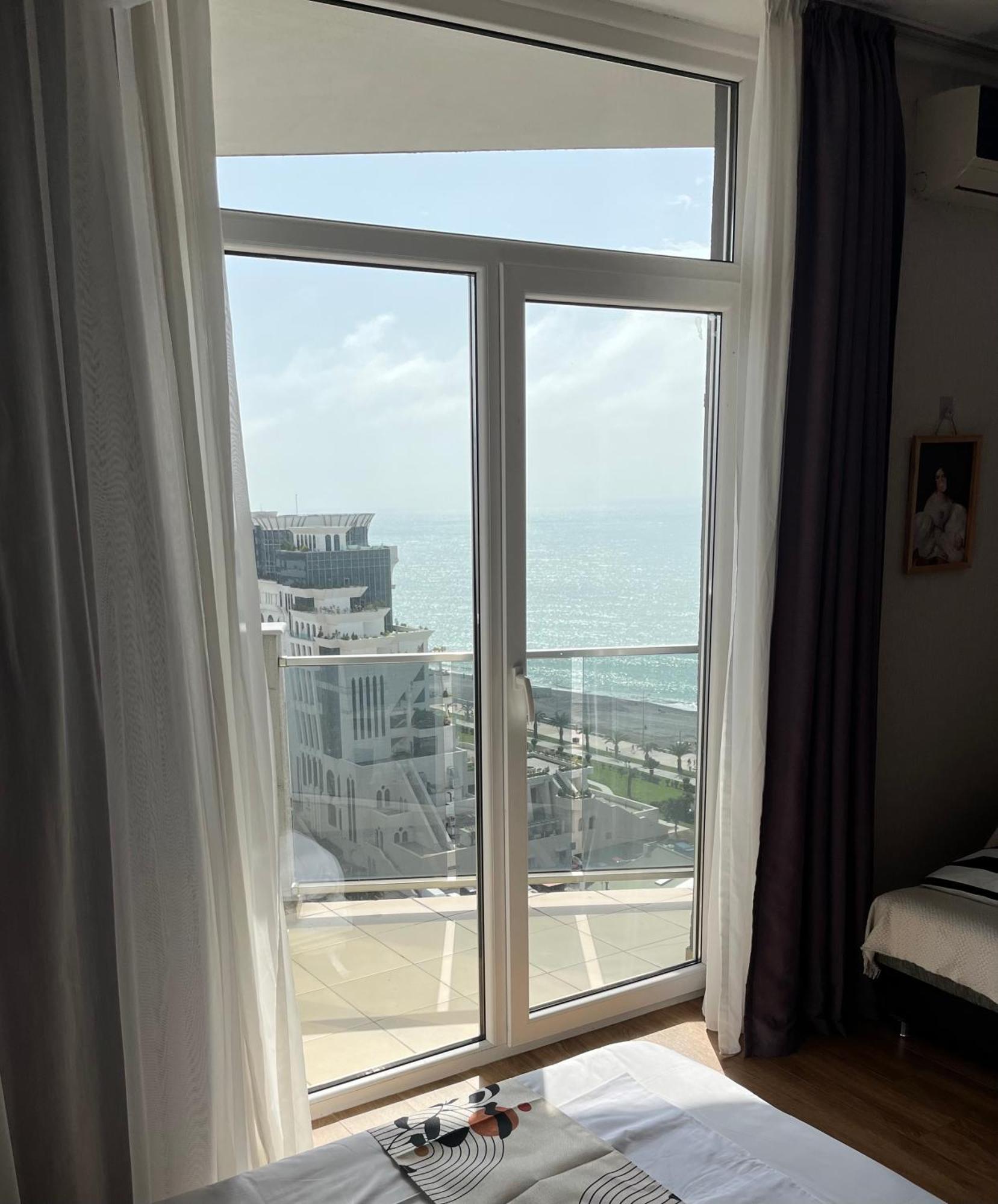 Apartamento Sea Towers Lux 17-05 Batumi Exterior foto