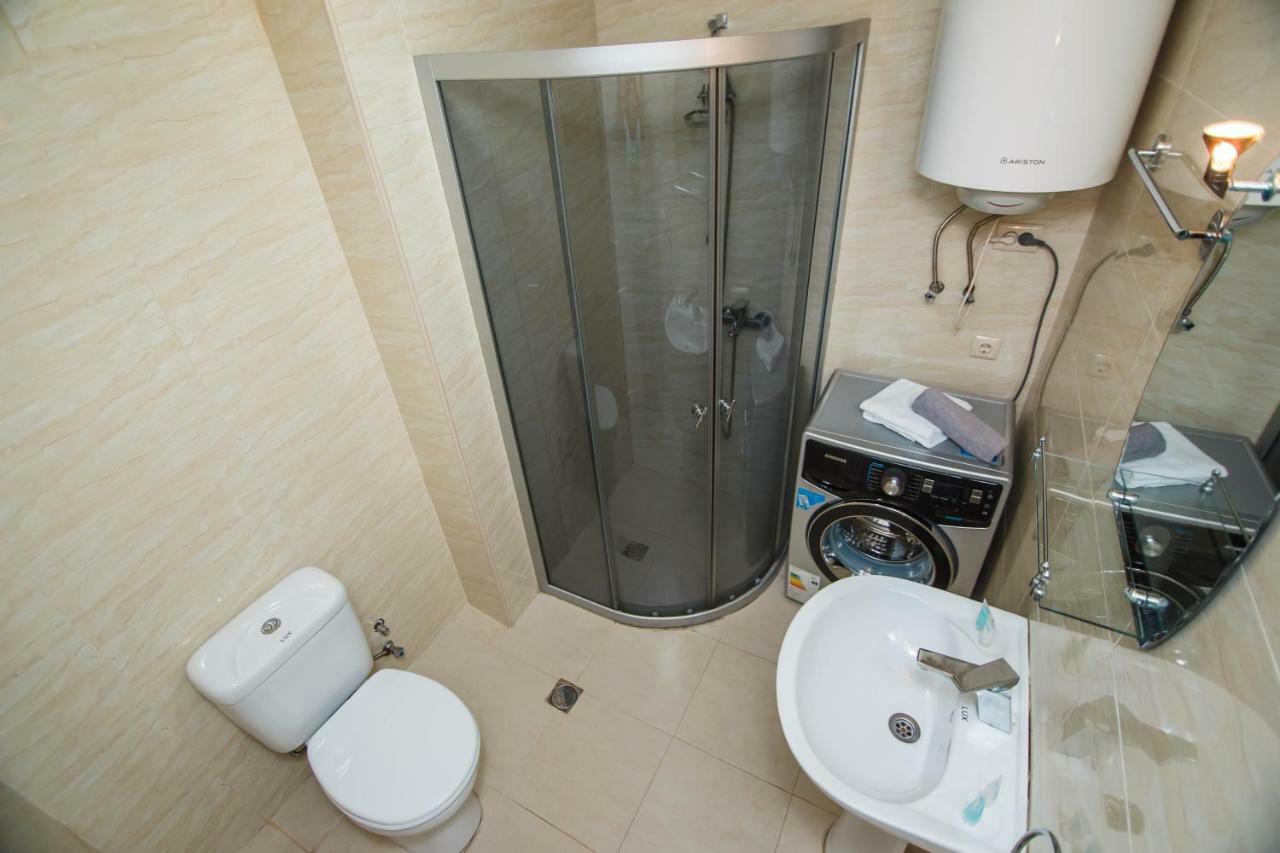 Apartamento Sea Towers Lux 17-05 Batumi Exterior foto